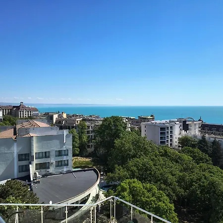 Ivtour In Yalta Complex *