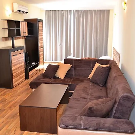 Apartment Ivtour In Yalta Complex Golden Sands